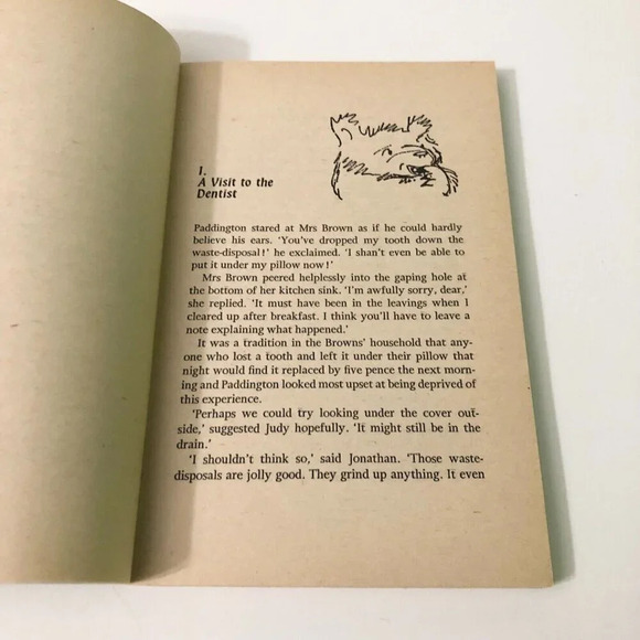 Vtg 1974 Paddington Bear  Takes The Air Armada Lion Book Paperback Michael Bond - Picture 12 of 16